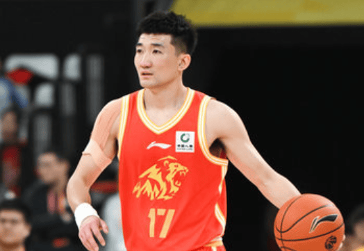常规赛辽宁vs广厦大名单: 孙铭徽、付豪出战, 胡金秋在列