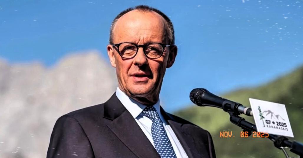 此前，应德国方面提议，中方与德国外长瓦德富尔举行通话，中方明确表示欢迎其在适宜时