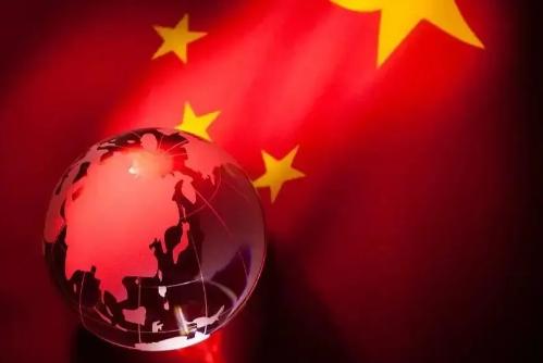 一夜之间风向就变了，美国，日本，韩国为首的西方国家彻底坐不住了，如今中国实现经济