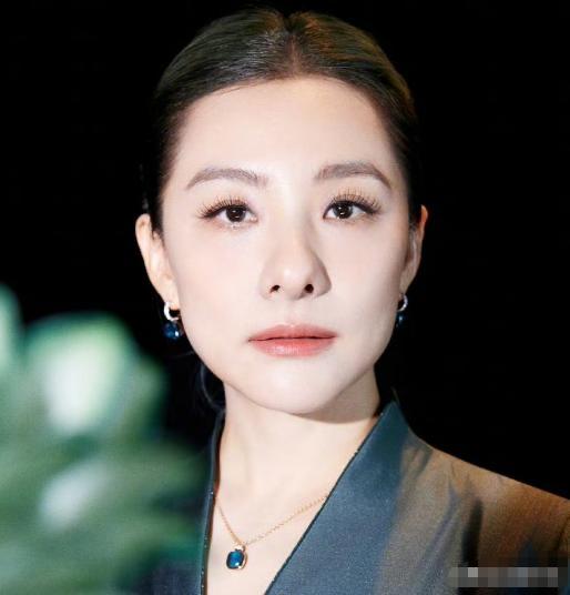 刘璇，含泪发文！2月26日，体操奥运冠军刘璇，突然在社交平台晒出一段视频，字