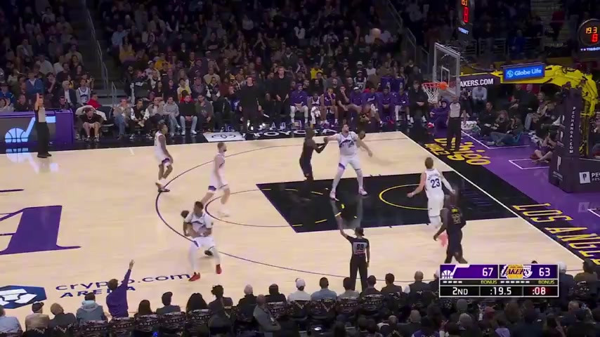 19日震撼镜头揭晓！每日最佳瞬间高清呈现