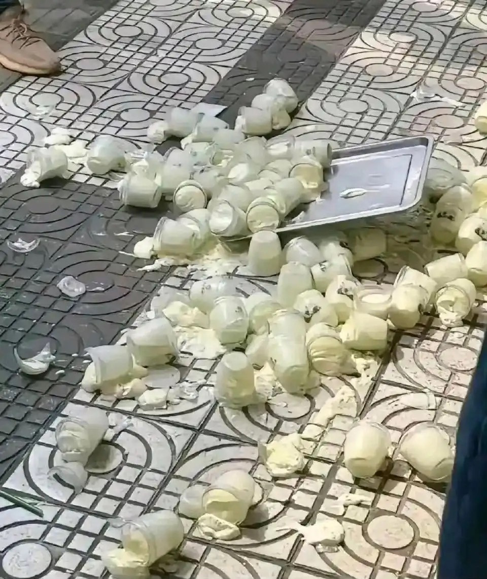 一瞬间不知道存钱的意义在哪了