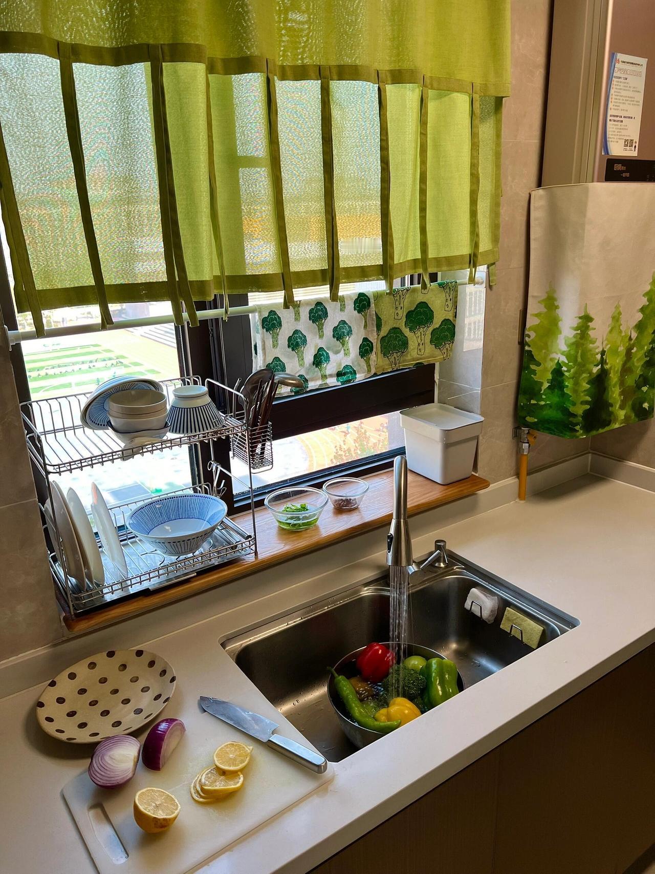 不得不承认，干净整洁的家能让人心情愉悦、身心放松，天津一女士晒出了自己的家，一家