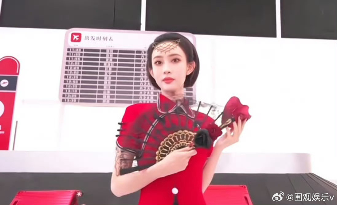 王鹤棣孟子义生图他们两合作对我眼睛很好，早点进组吧[思考]​​​