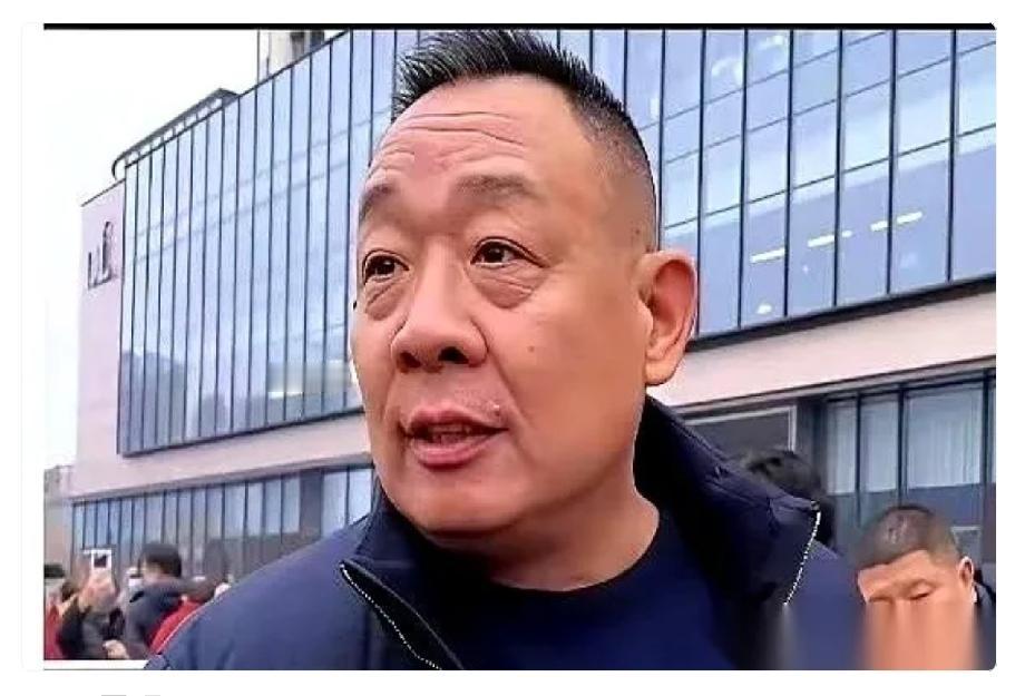 河南许昌那个胖东来，又干了件让所有同行冷汗直流的事。有个哥们儿买了一盒352