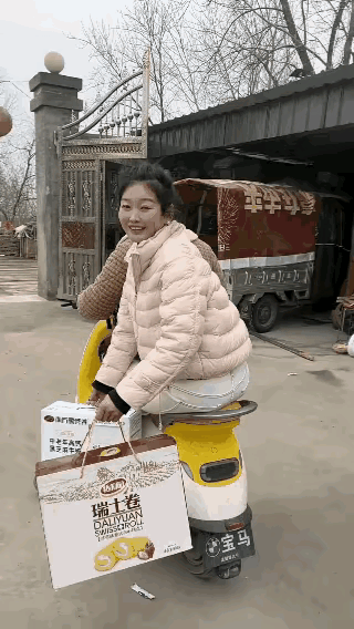 哎呀，这姑娘就是不想走[捂脸哭]