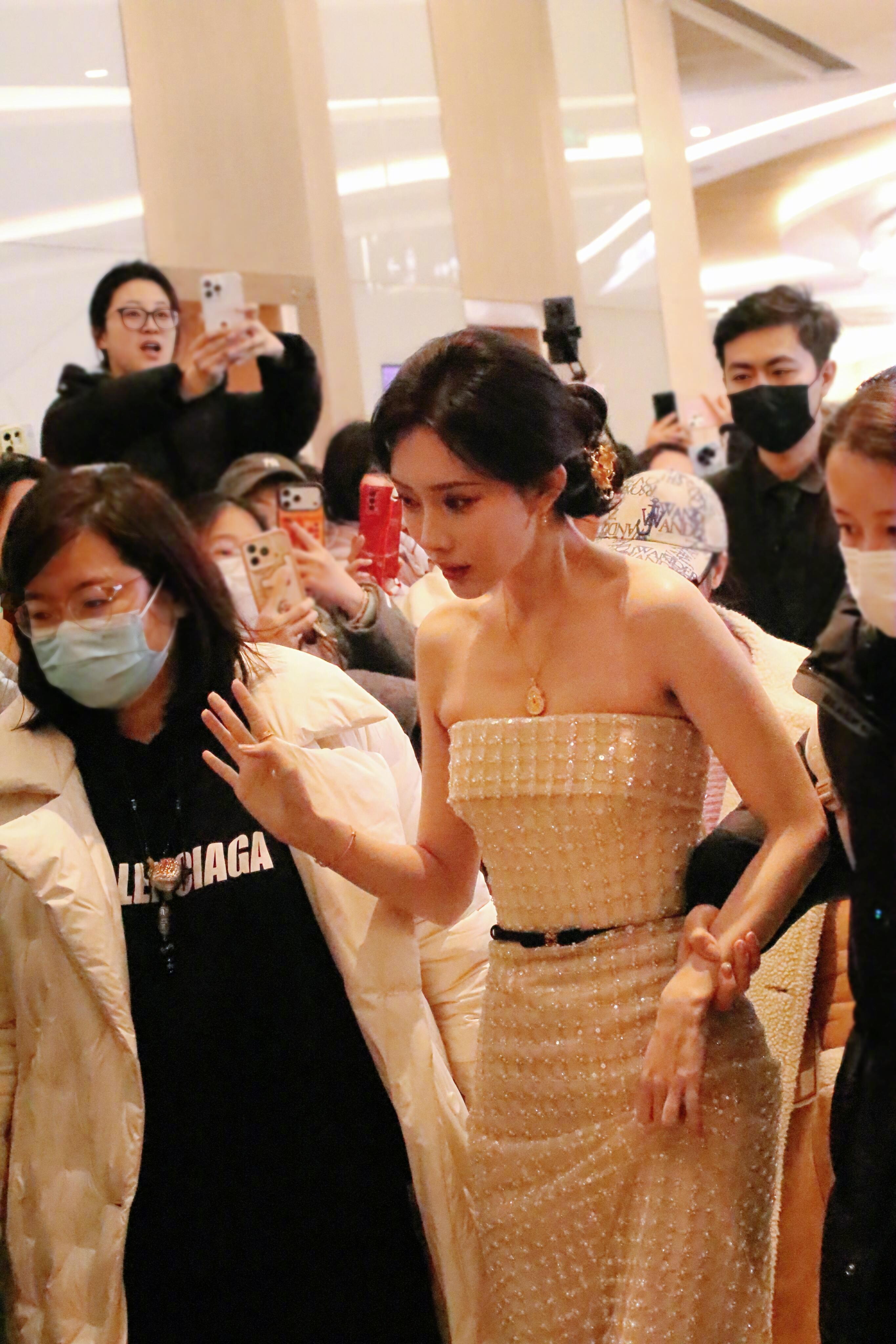 孟子义孟不修的含金量还在上升线下见到的孟子义和我在剧里见到的孟子义有何分别，原来