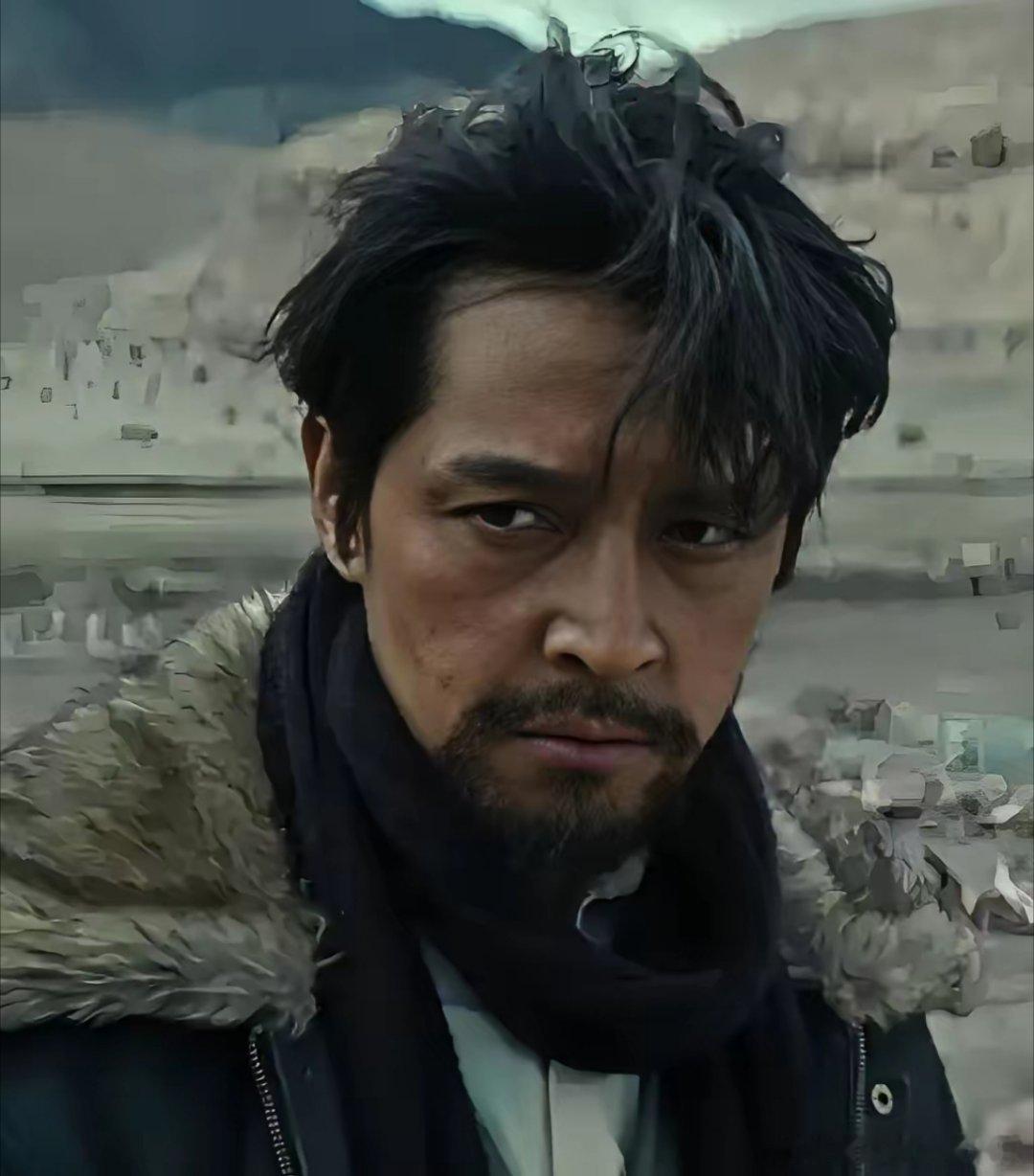 刚过去的白玉兰奖，不是胡歌演技输给了于和伟，而是《生命树》输给了《沉默的荣耀》。相比于于和伟饰演的吴