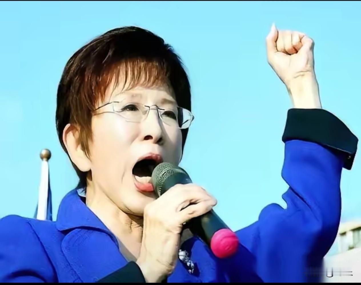 洪秀柱现场喊出“推翻统治”，岛内舆论炸锅！近日，中国国民党前主席洪秀柱在一次