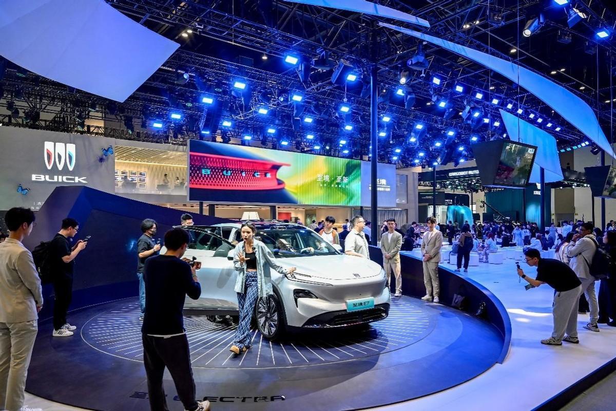 北京车展探馆！别克至境90分钟大定破万，网友：不比新势力差。说到本次北京车展