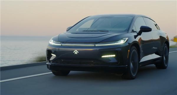 法拉第未来宣布，自2026年起推出的FF与FX新车型（含下一代FF91及FX