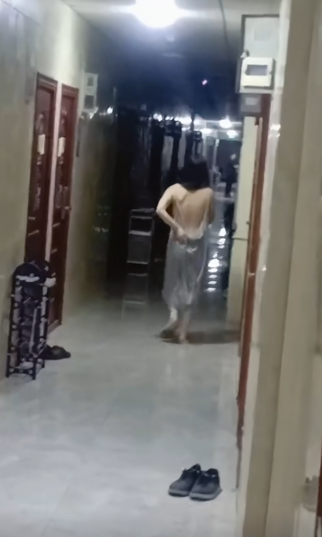 拿个快递比兔子跑的都快！