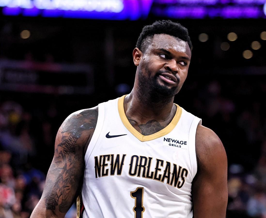 鹈鹕新星锡安是来搞笑的吧！赛季才打了不到十场，又受伤了！鹈鹕官方今日宣布，蔡