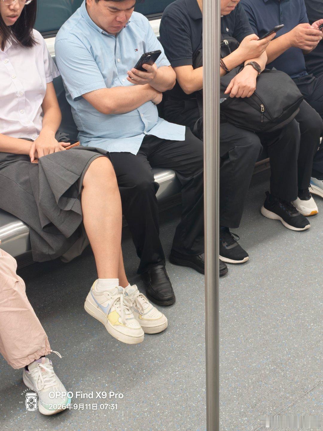 地铁随便拍一点​