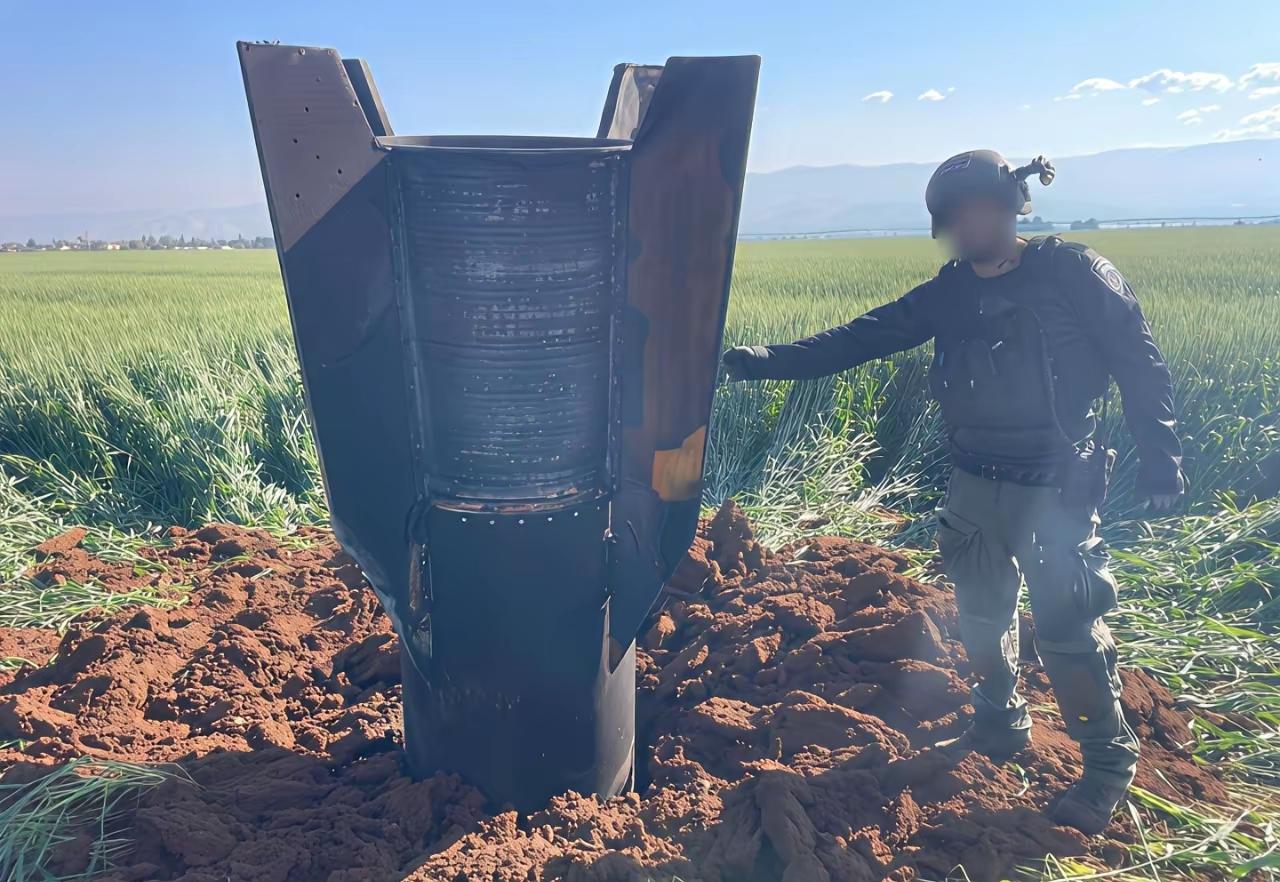 ​以色列很幸运，没有发生爆炸。伊朗发射了弹道导弹，直接袭击以色列和美军的基地和军