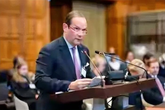 联合国当场闹出国际大笑话！五月底的联合国安理会会议厅里，出现了一个让不少国家代表