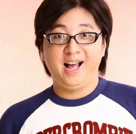 57岁的袁惟仁走了，不是死于意外，不是死于岁月，令人没想到的是，他是死于长年