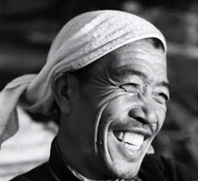 1986年，陈永贵病逝，大寨搭了灵棚，昔阳县领导：不拆，就不去祭奠，在得知此事后