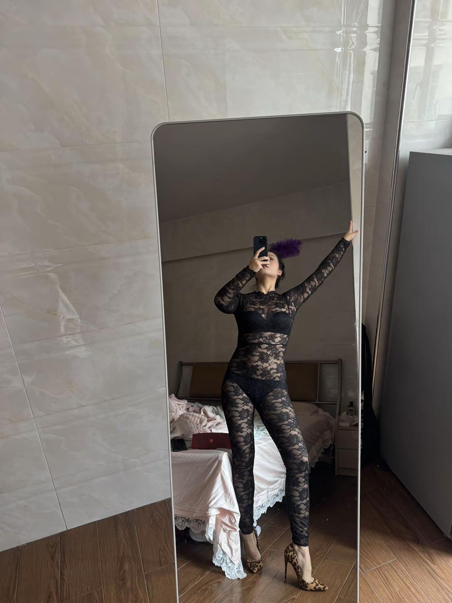 高级感穿搭ootd博主日常穿搭酷酷的小姐姐个性时尚辣妹穿...