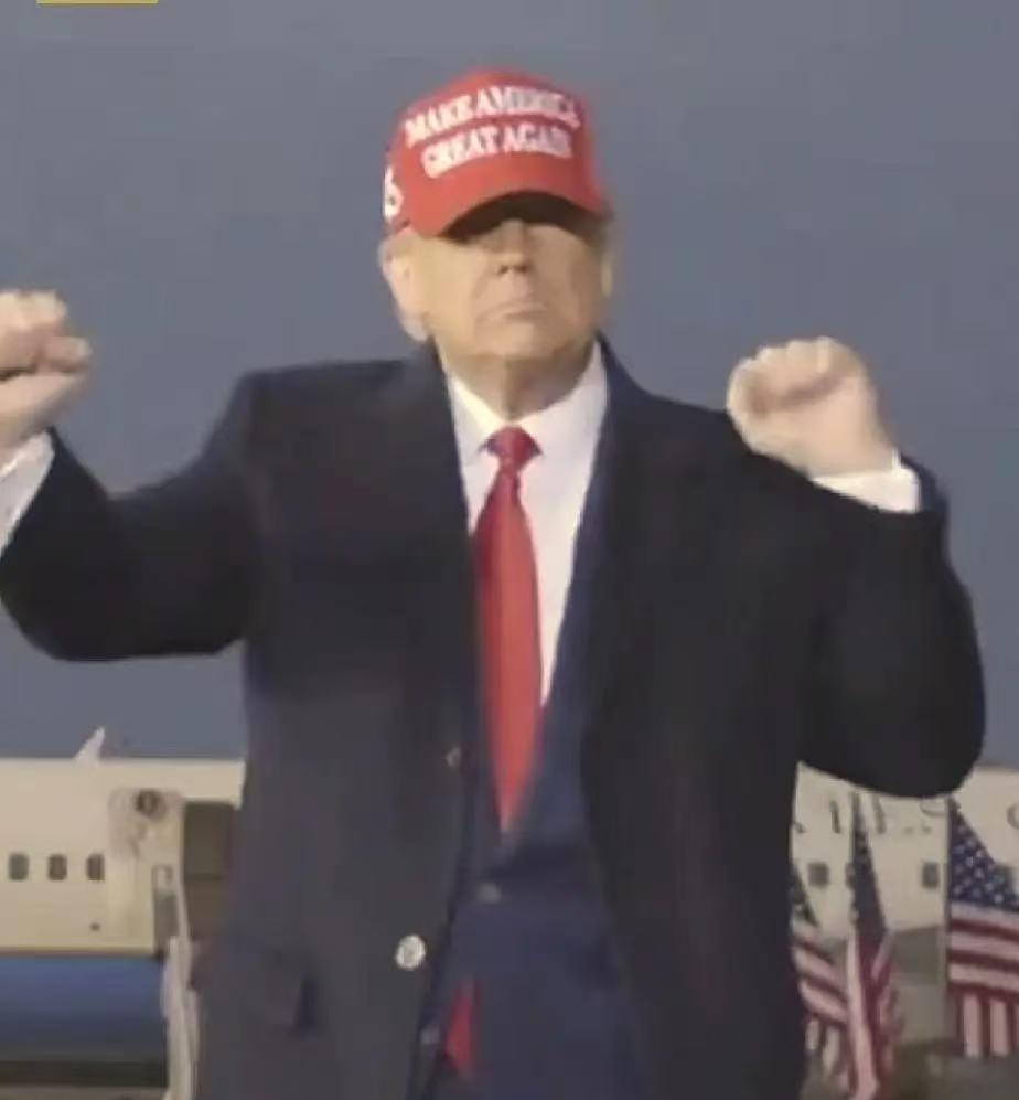 特朗普的白宫医生，爆料特朗普经常半夜在社交媒体发文的原因，特朗普的手下在白宫装了