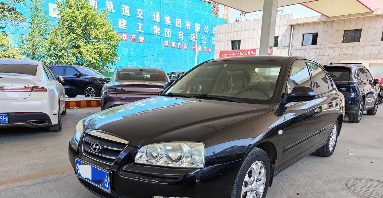 报废车越来越乱了……2009年的现代伊兰特，排量1.6L的，手动挡，公里数才