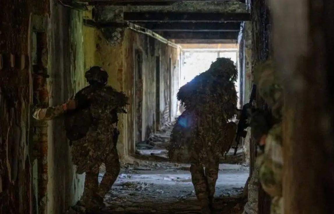 【俄军西进，明年1月猛攻顿巴斯核心区】根据“军事事务”网站的说法，俄罗斯军事