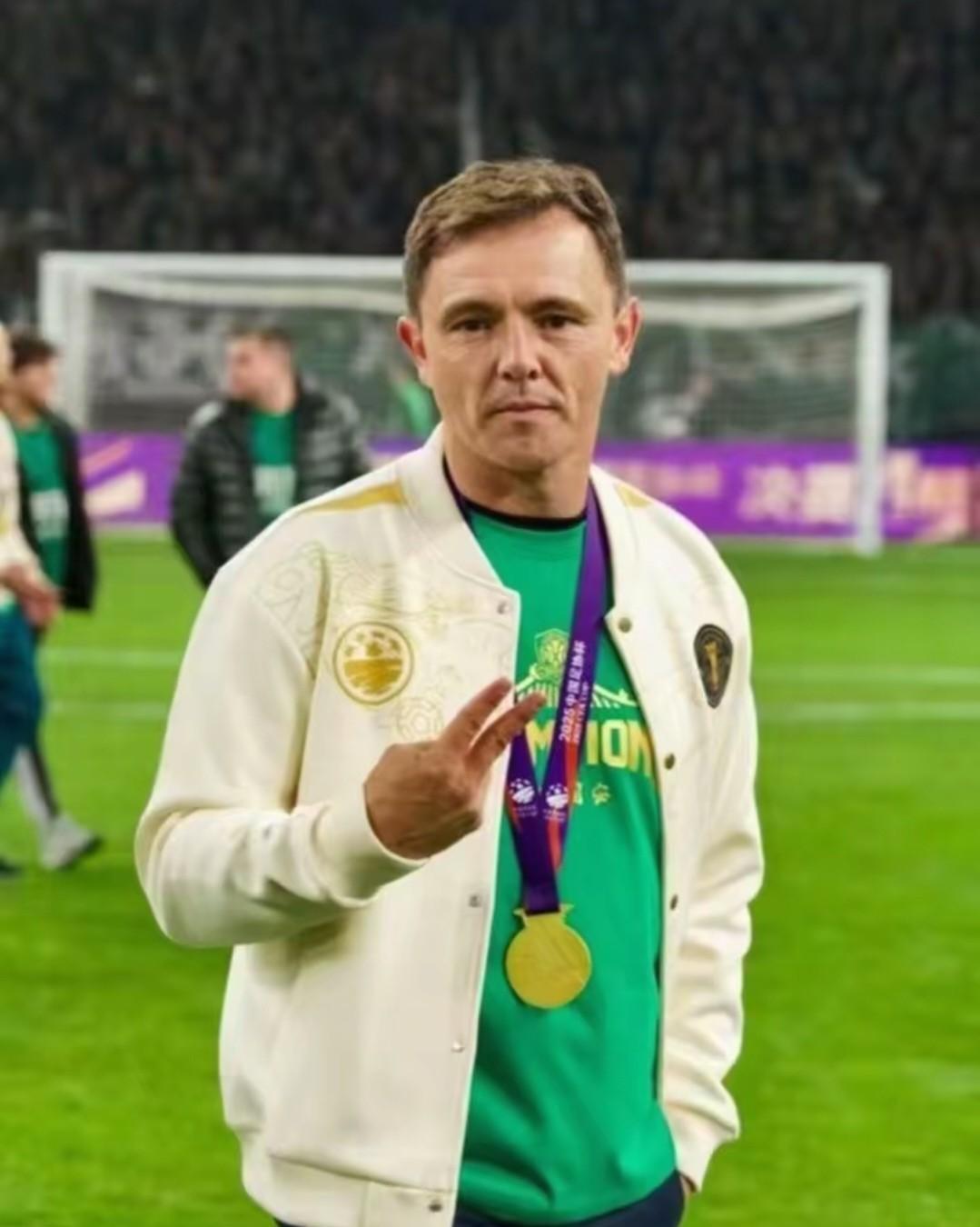 北京国安临时主教练拉米罗正式告别国安，新帅选择即将揭晓！北京国安俱乐部原主教练塞