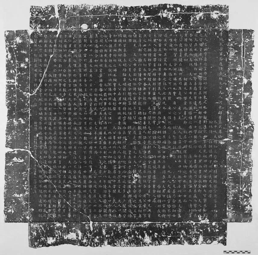 “曾经沧海难为水，除却巫山不是云。”元稹这两句诗，基本承包了古往今来一半的爱情悼