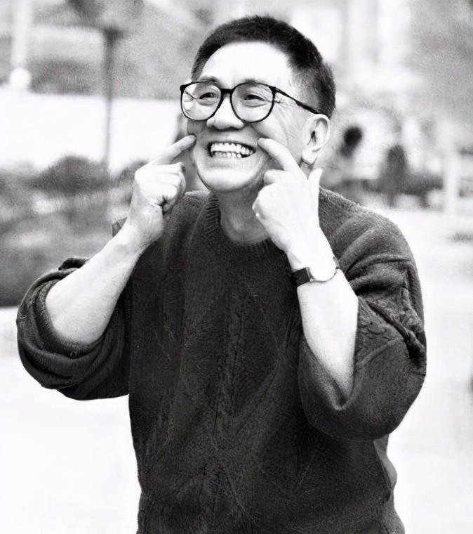 1976年的某一天，歌手华娃挺着大肚子，把丈夫黄霑和他的情人林燕妮叫到一起，当面