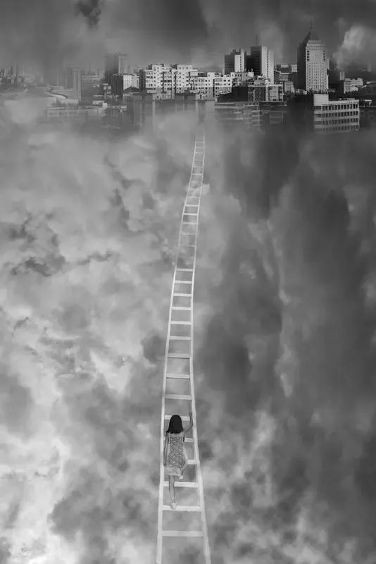 落子无悔，人不可能每一步都正确，选错了就是选错了。你所走之路，所遇之人一定会教