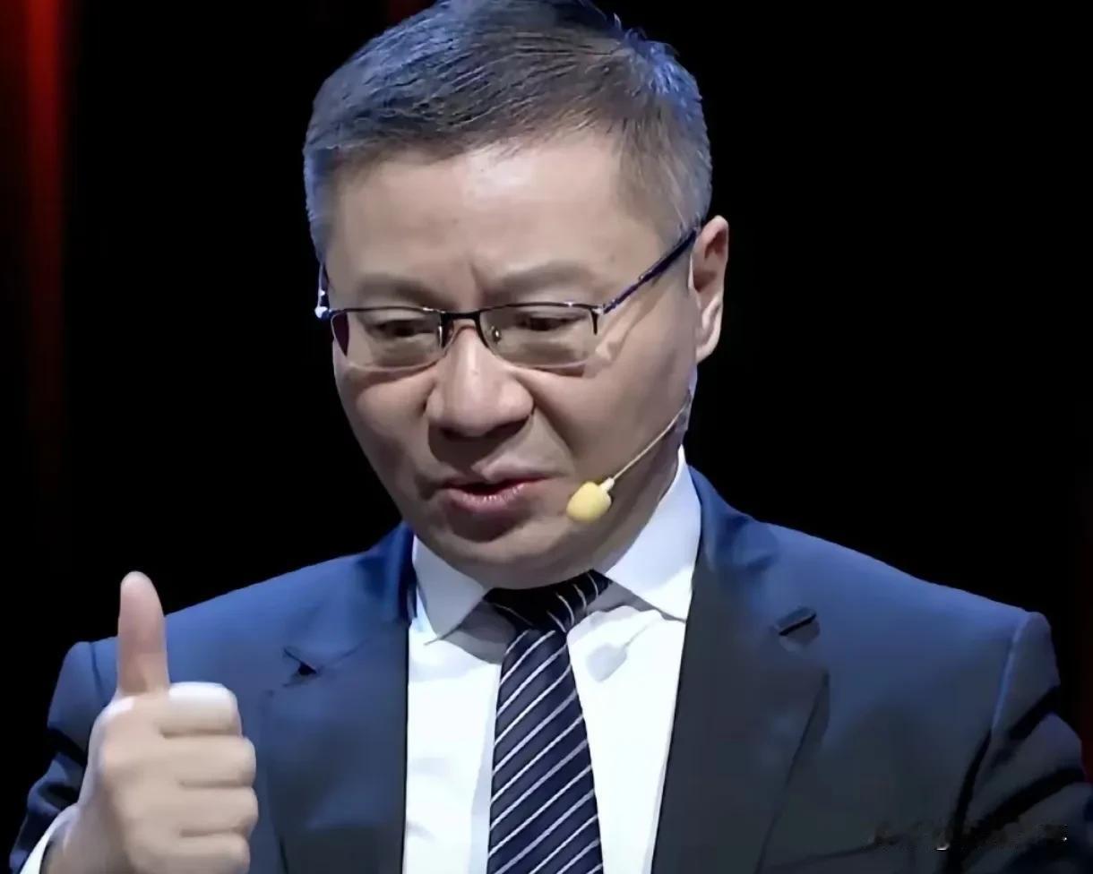 张维为教授语出惊人，敢于戳破美式滤镜的独到论断——“美国的中产阶级，赶不上