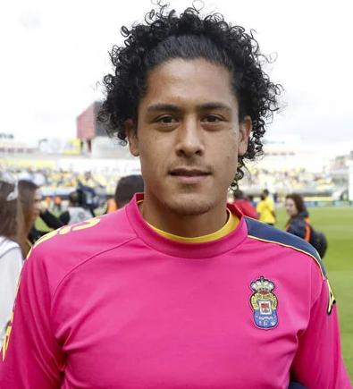 泰山队最新消息，这次瞄准了乌拉圭中卫毛里西奥·莱莫斯想要救一下后防，莱莫斯29