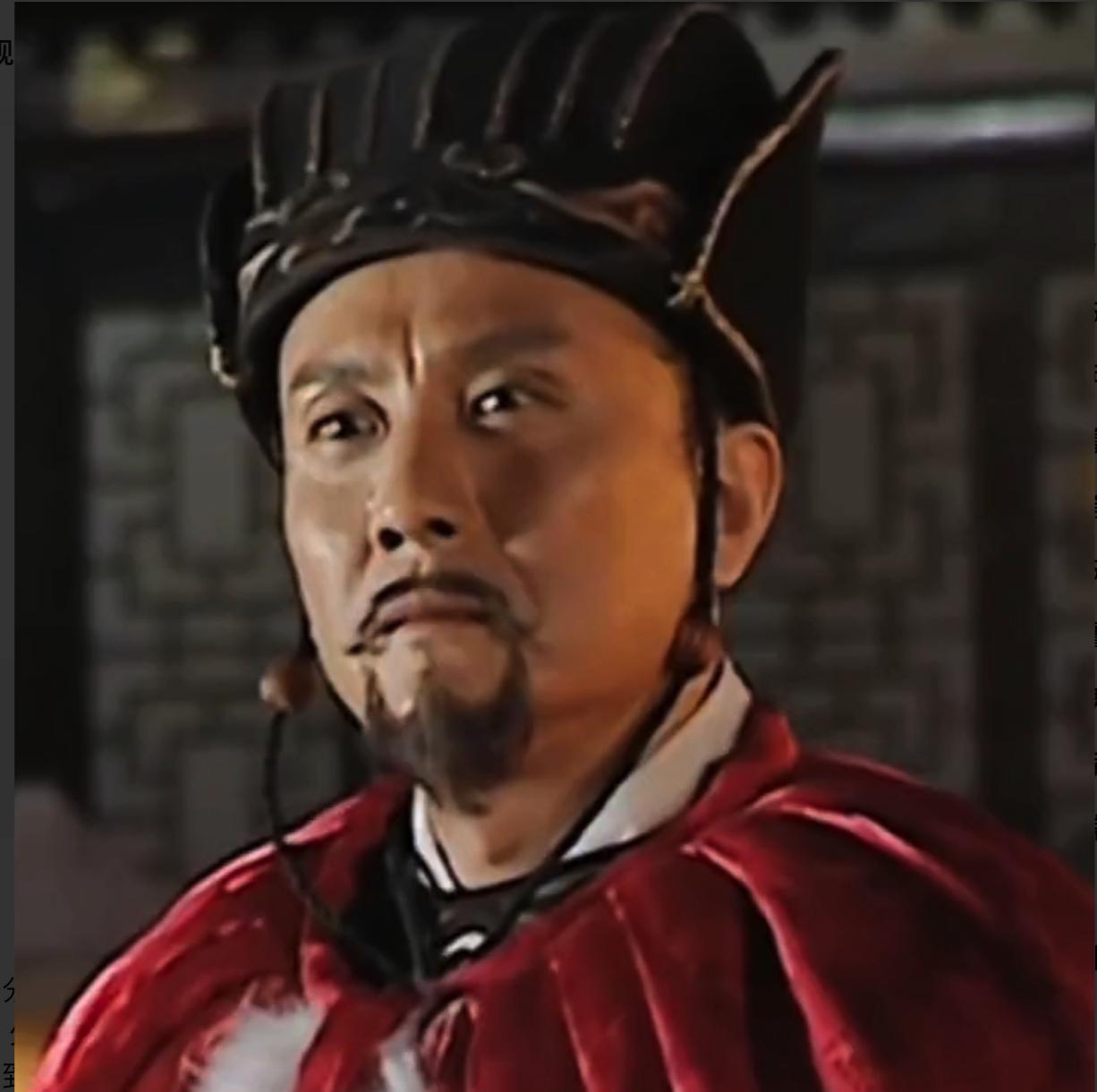 嘉靖43年，二十多个妻妾围坐，侍女正喂严世蕃吃饭，突然，锦衣卫踹开府门，踢翻饭桌