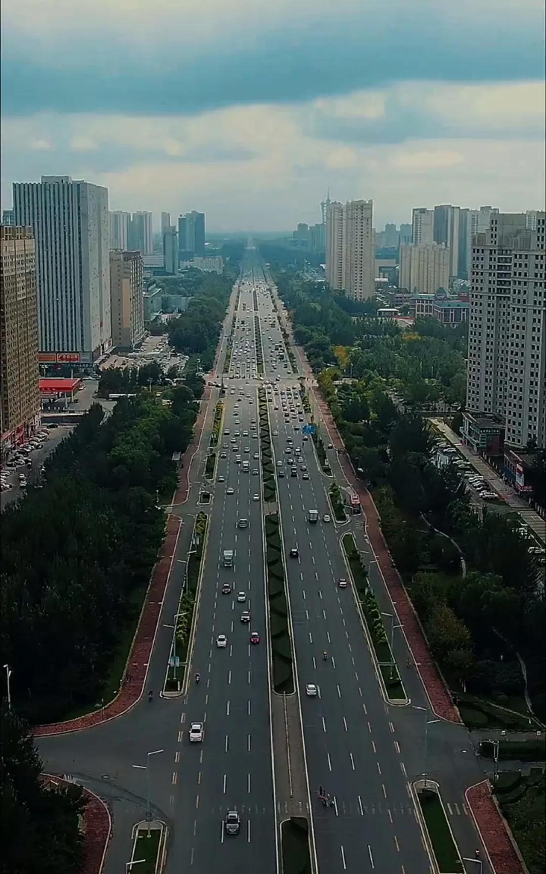 都说我们黑龙江大庆，这座城市工资少花销大，无论去哪都比这强，去哪都能增加幸福感，