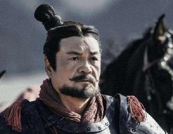 公元前226年，秦王嬴政问李信，“如果要灭楚国，需要多少兵力”？李信自信满满地答