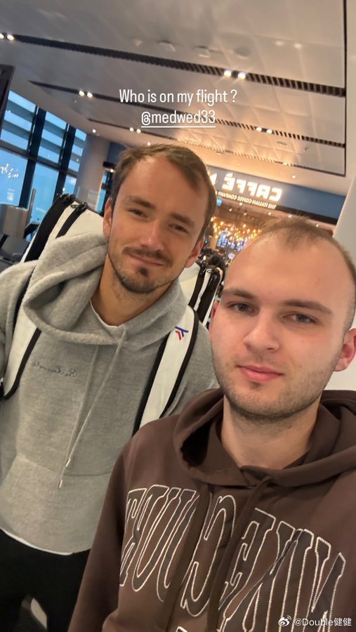 【阿利亚西姆庆幸自己早输球早离开梅德韦杰夫、卡恰诺夫、卢布列夫都已安全抵达美国