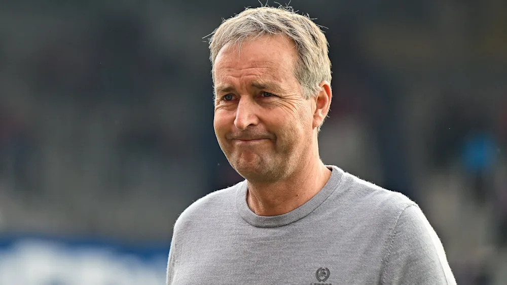 “踢球者”分析称，勒沃库森主帅尤尔曼德最初在赛季末离队！本轮联赛，勒沃库森与“副