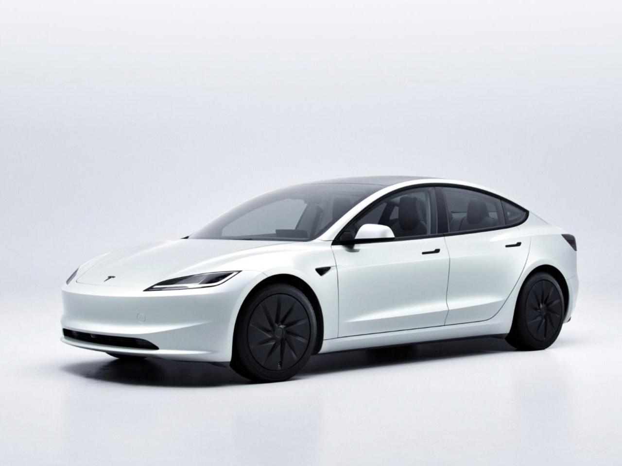 如果真有一台17万的Model3，那才是真正的“电车屠夫”。海外刚上市的这