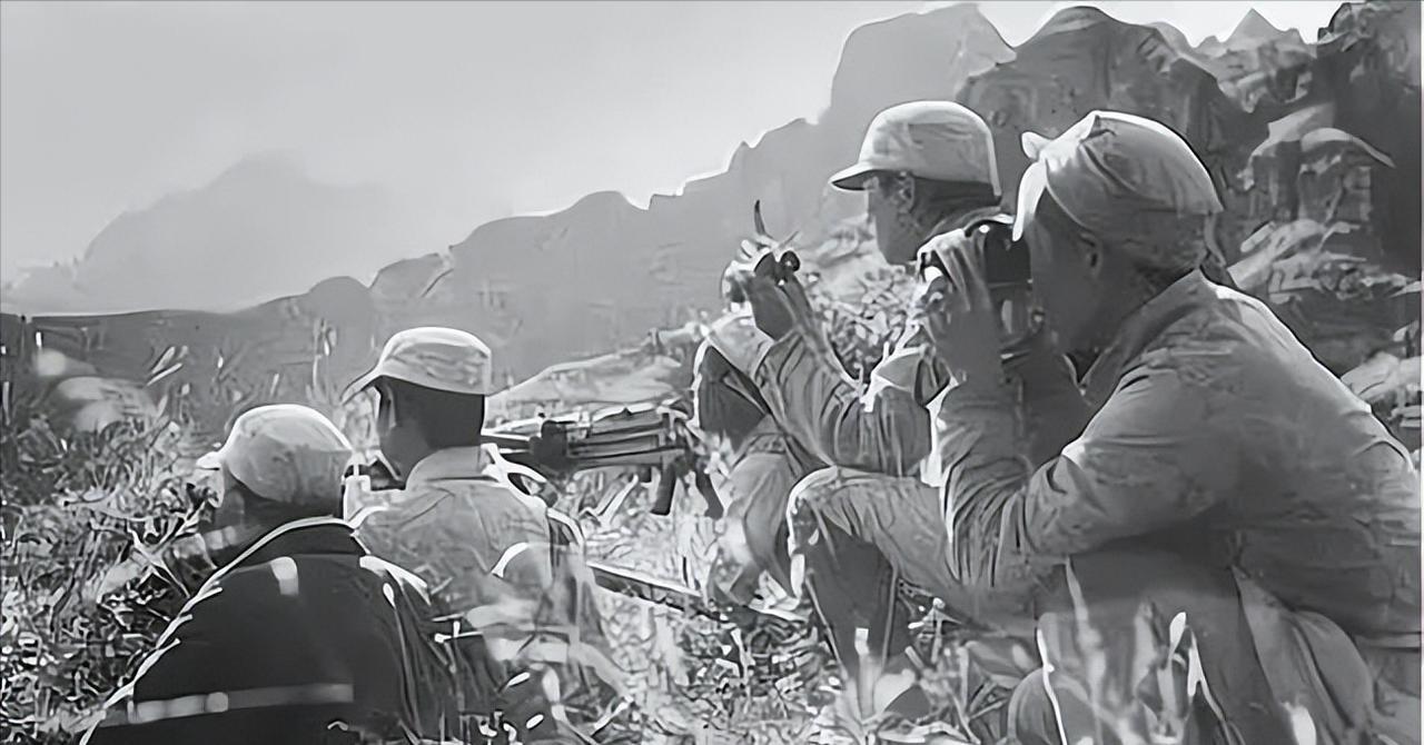 1942年，八路军27团陷入日军重围，吕正操审时度势：“暂时放弃突围。”大伙惊叫