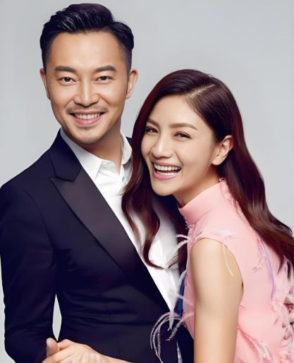 #胡可回应安吉留长发#面对儿子安吉留长发一事，妈妈胡可和爸爸沙溢接受采访，妈妈