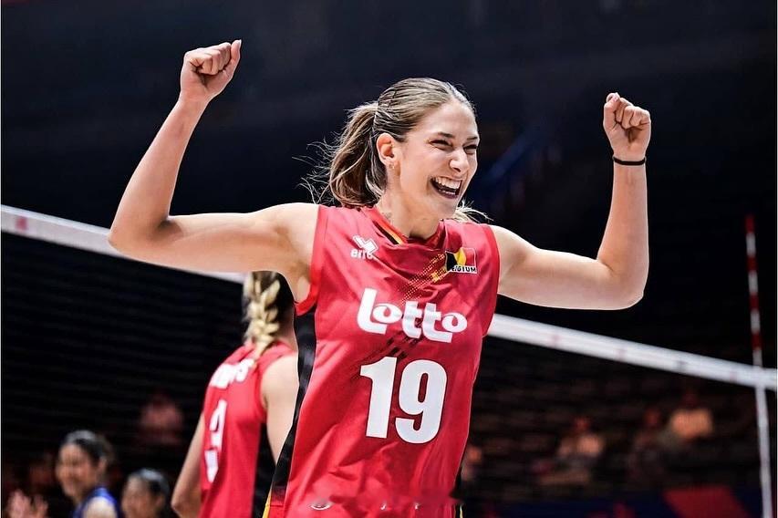 【诺瓦拉转入比利时副攻】排球转会动态1月2日，据意大利媒体报道，诺瓦拉很快将从