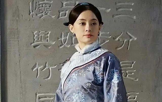 1900年，慈禧问周莹：“你有丈夫吗？”周莹回答说：“太后，我守寡14年了！”慈