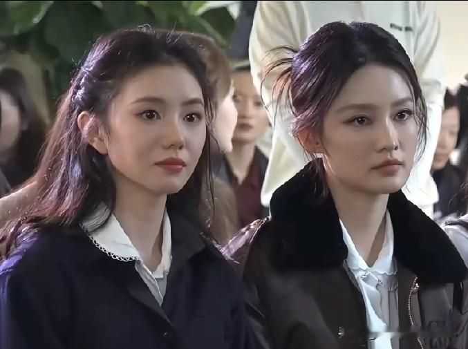 李沁真是被低估的美貌！这清冷眼妆衬得她好妩媚，一直都觉得她超美。浩存也很亮