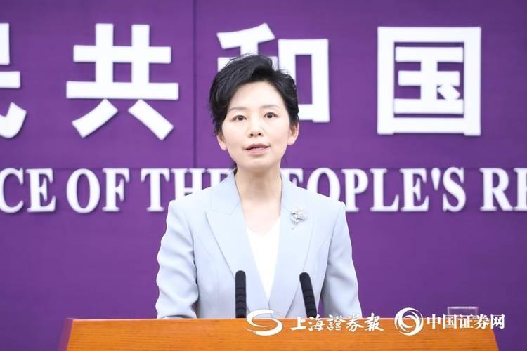 美：老弟，把这份协议签了。中：啥协议？美：十国联合网络安全协议，还有半导体