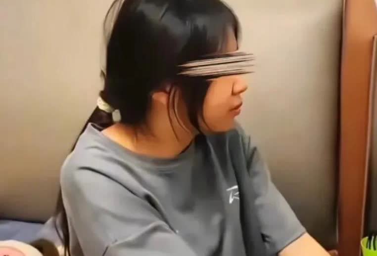 现在的女性对家人也如此冷漠，女孩高考结束要5000去旅游，遭父亲拒绝后语出惊人爸
