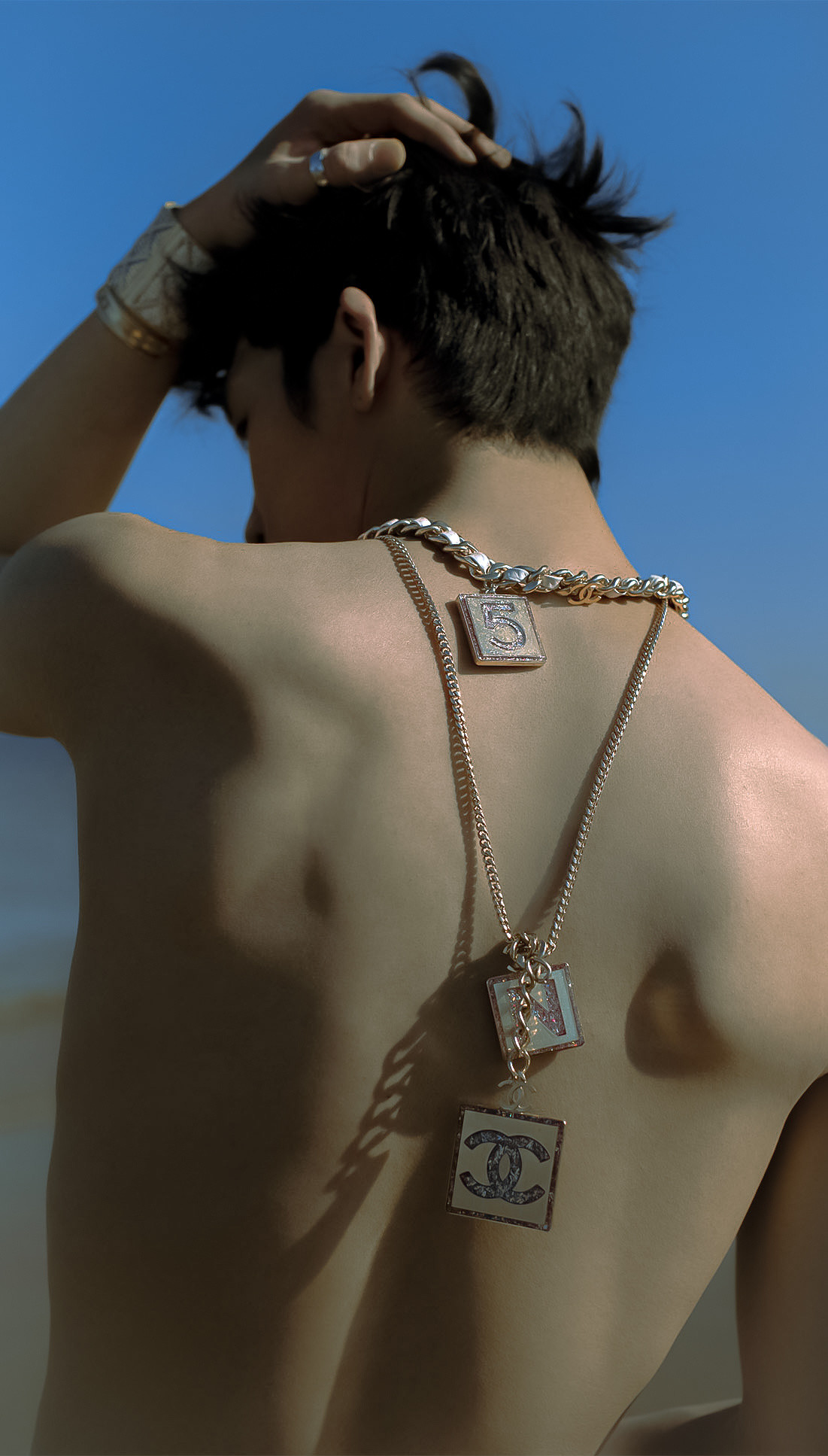 我再感受～井柏然今年能再大方一次嘛🙊男明星们～都请健身💅🏻