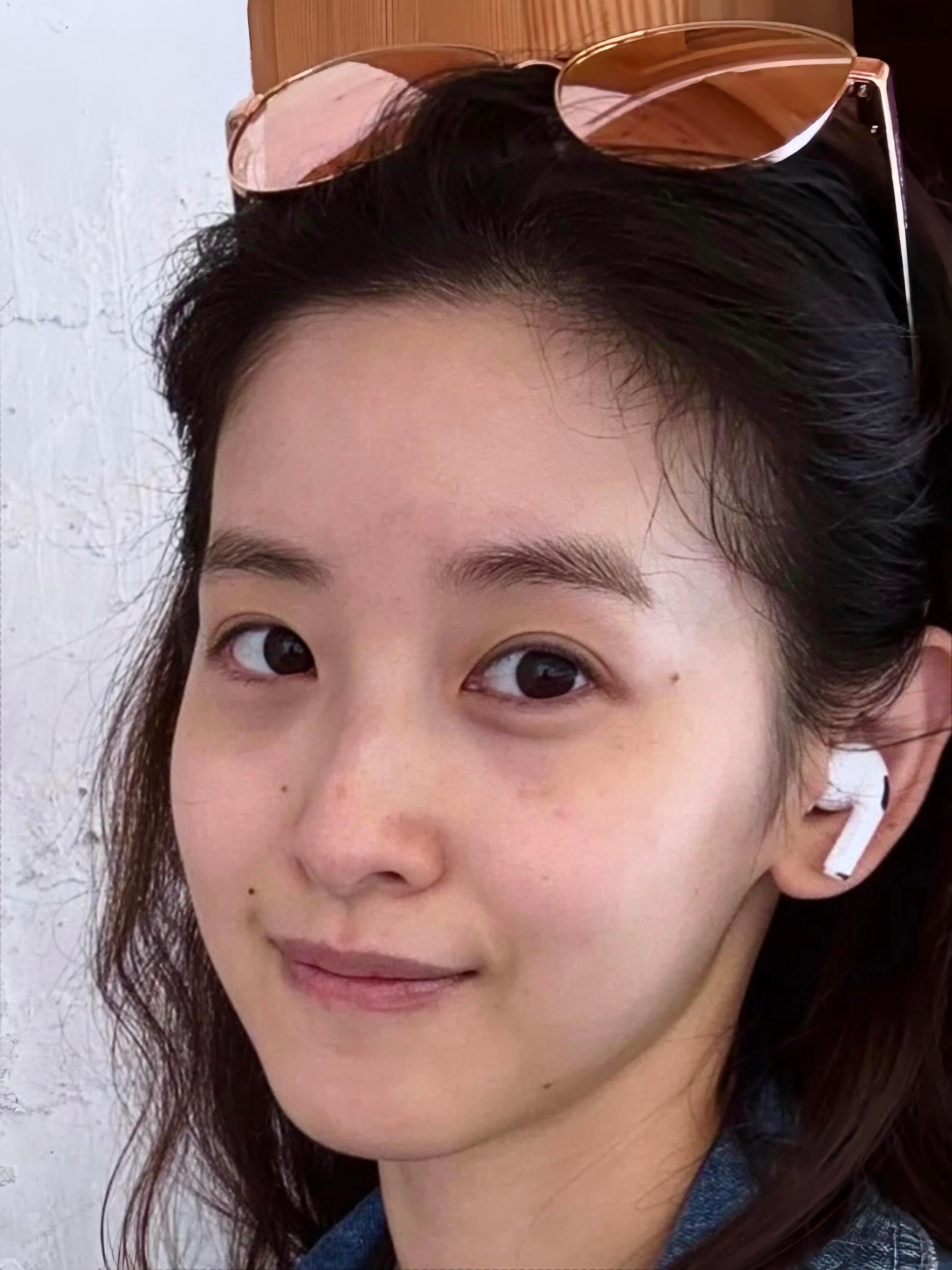 不是，章泽天..这素颜？​​​