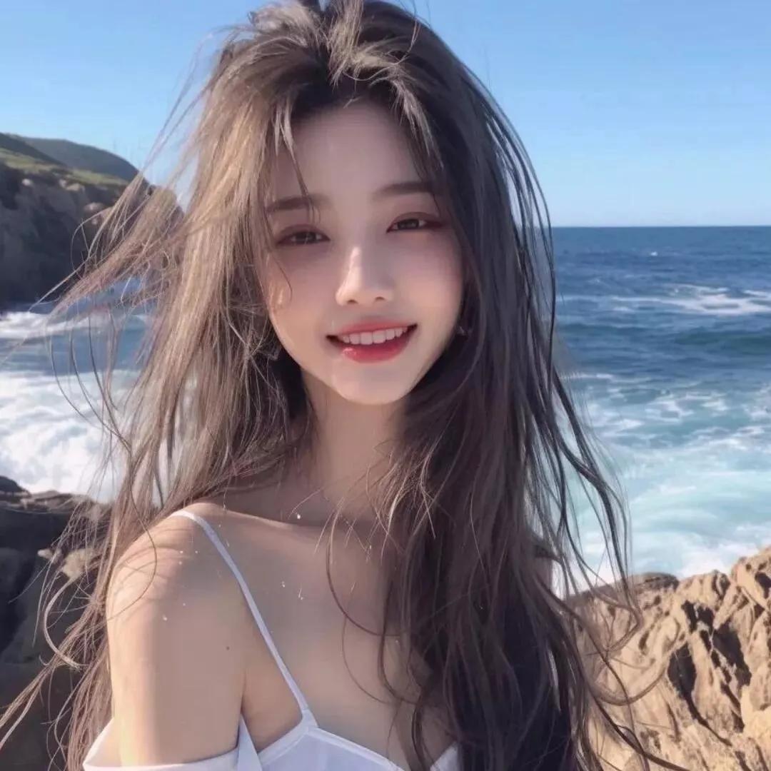 海边打卡，阳光正好，笑靥如花🌊😊海边游玩风海边游玩日常海边照片打卡海边