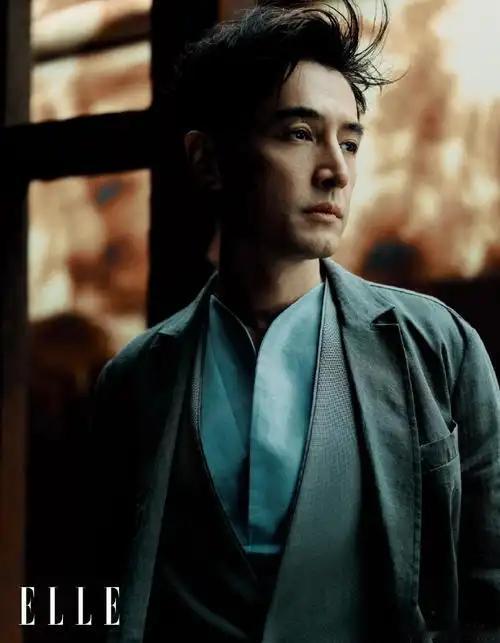 胡歌在《人间有味》中饰演的樊大成是一个极具看点的角色。他是天赋型厨二代，也是从叛