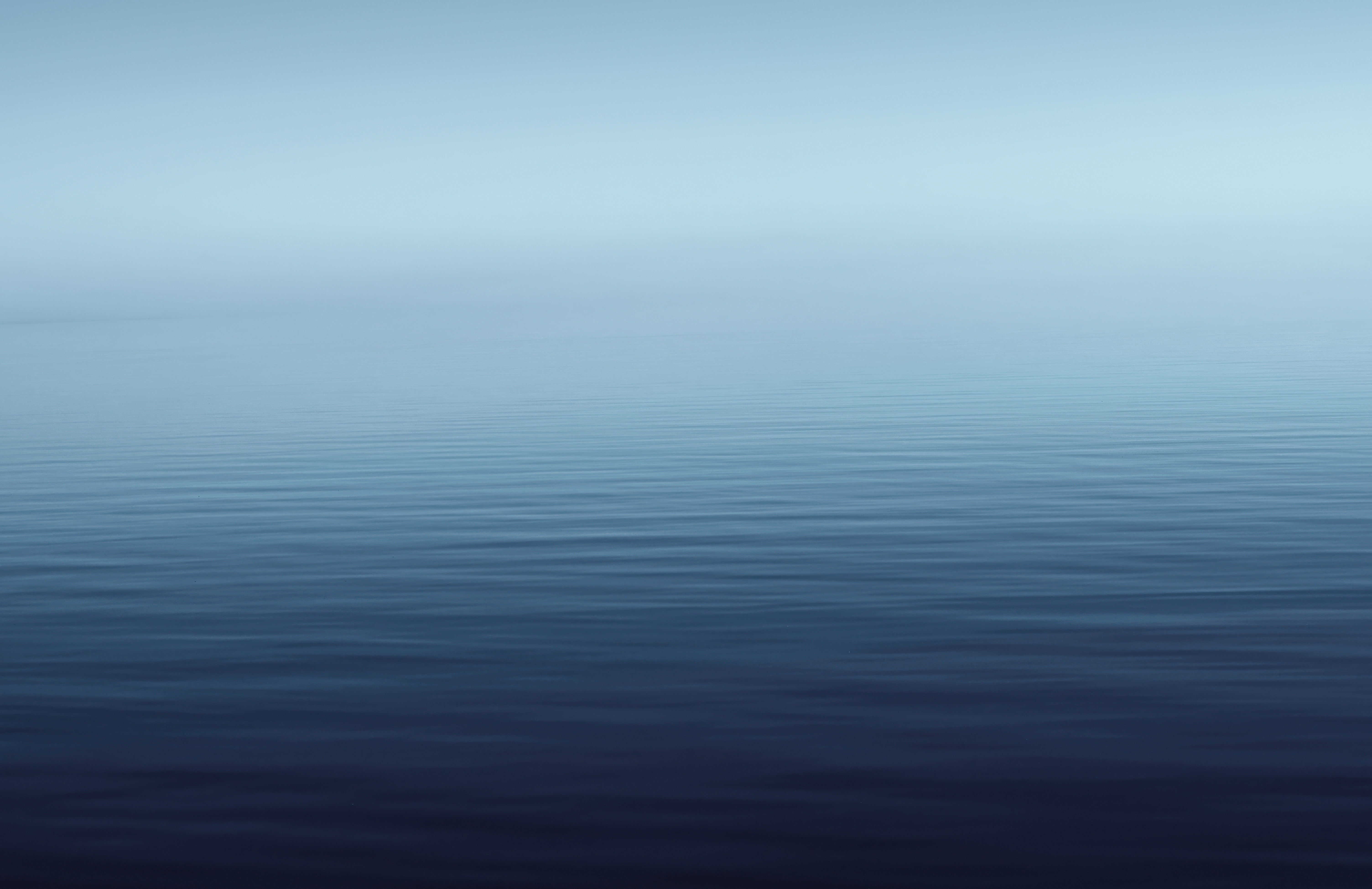 2012年3月16日苹果发布了NewiPad这张壁纸也是当初的经典壁纸之一。